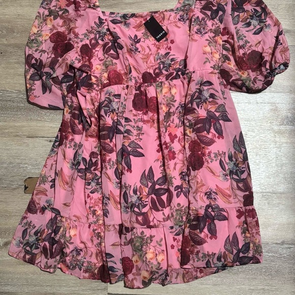 Torrid Dress Women's 2X PINK Mini Clip Floral Square Neck Tiered $85 NEW - Picture 4 of 10